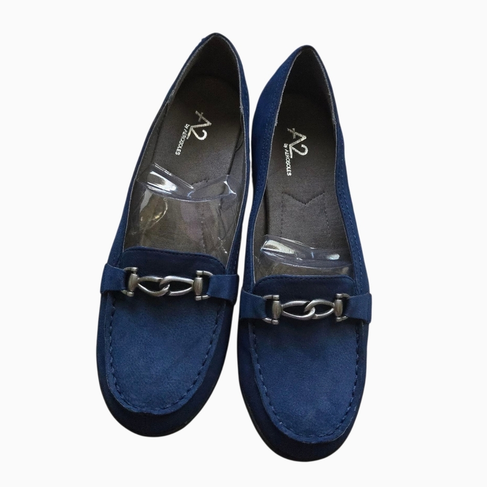 A2 by Aerosoles Women's Blue Loafers. Size 9M US. NIB.